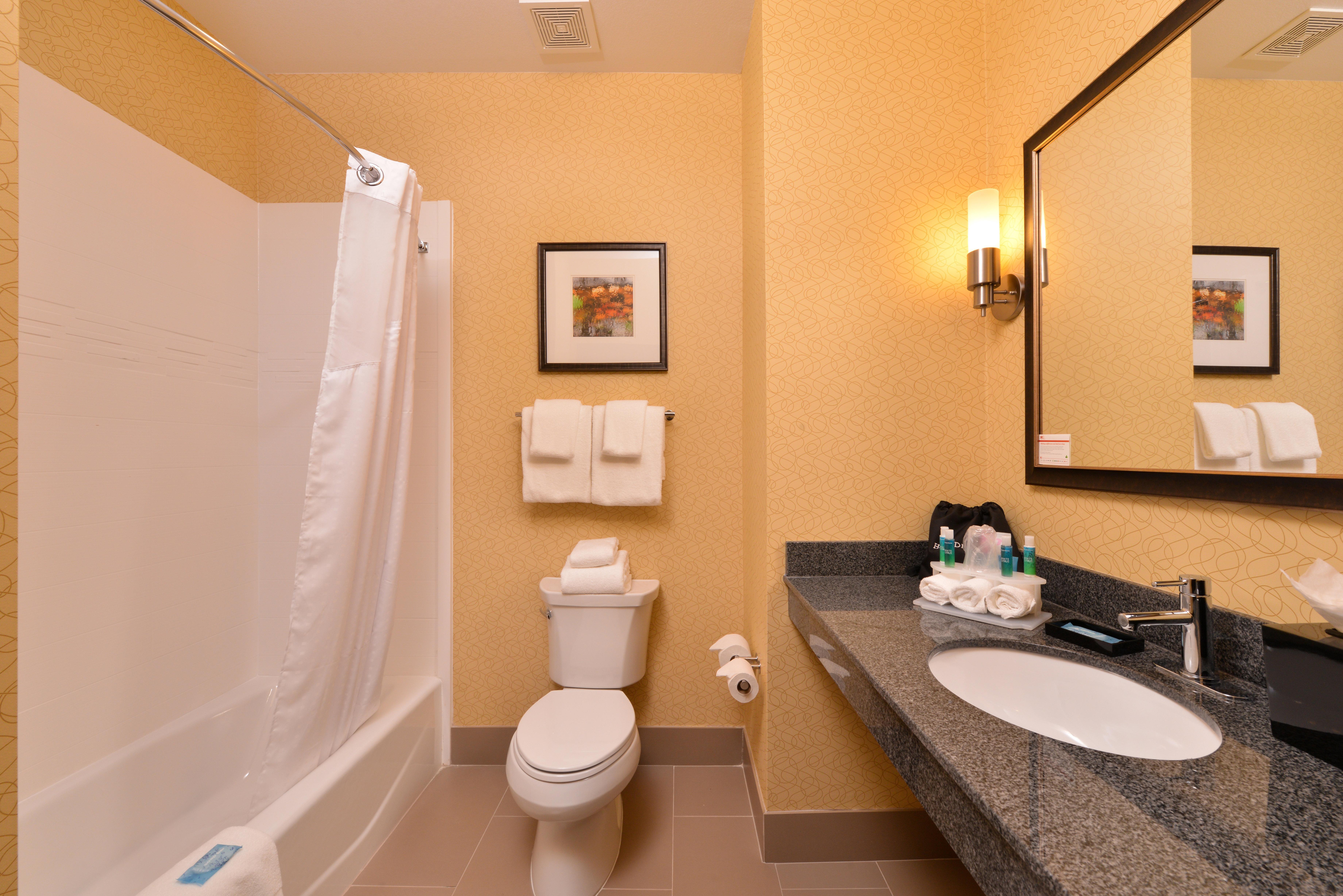 Holiday Inn Express & Suites Bakersfield Airport By Ihg Exterior foto